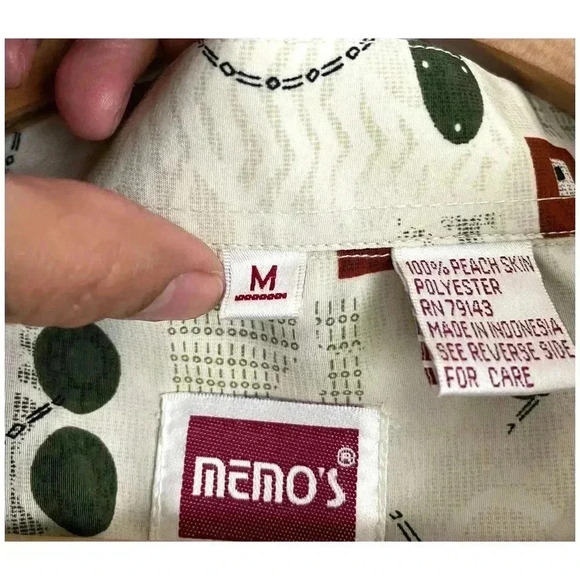 VTG Abstract Pattern Button Up Shirt Long Sleeve NWT MEDIUM Memo’s - Picture 10 of 10